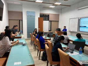 泰國學術團學生簡報研究主題