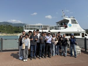 曾文水庫管理中心吳俊杰主任帶領本系師生環湖解說